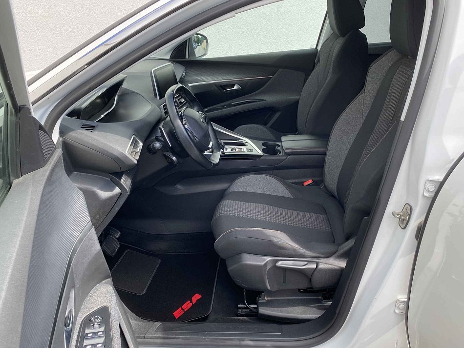 Peugeot 5008 1.5 HDi Active