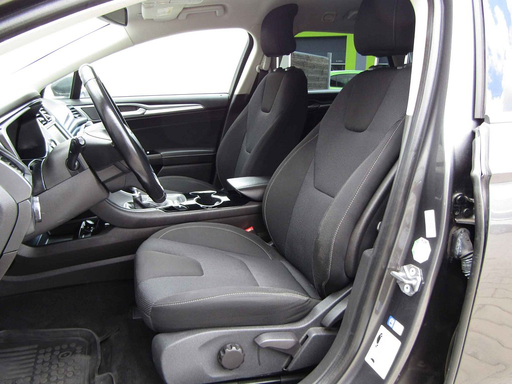 Ford Mondeo 1.5 EB Titanium