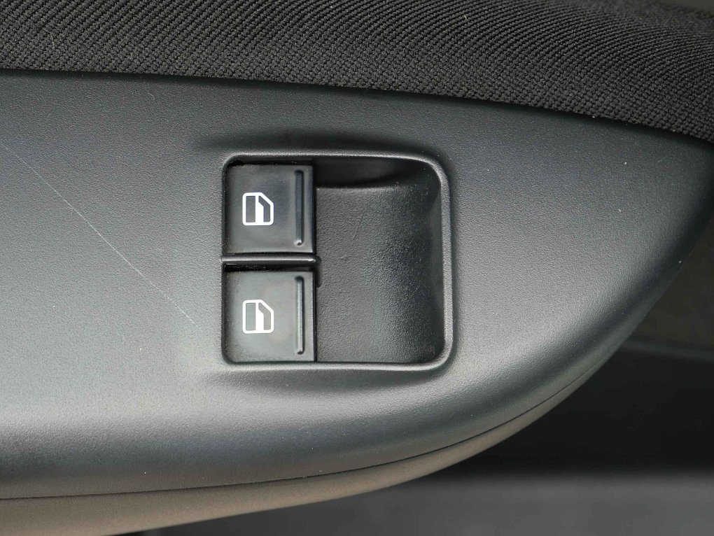 Škoda Octavia II 1.6TDi Ambiente