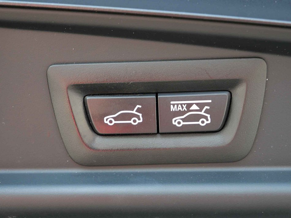 BMW Řada 5 3.0 D  530d GT xDrive
