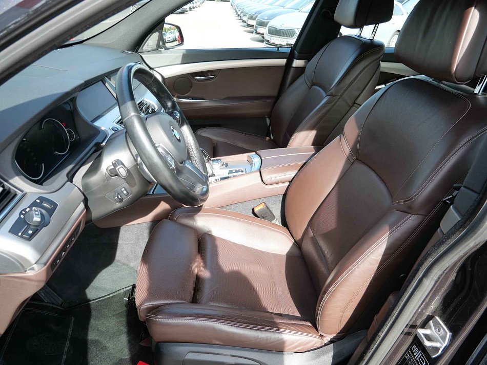 BMW Řada 5 3.0 D  530d GT xDrive
