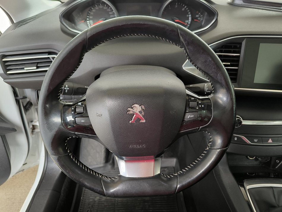 Peugeot 308 1.6 HDi 