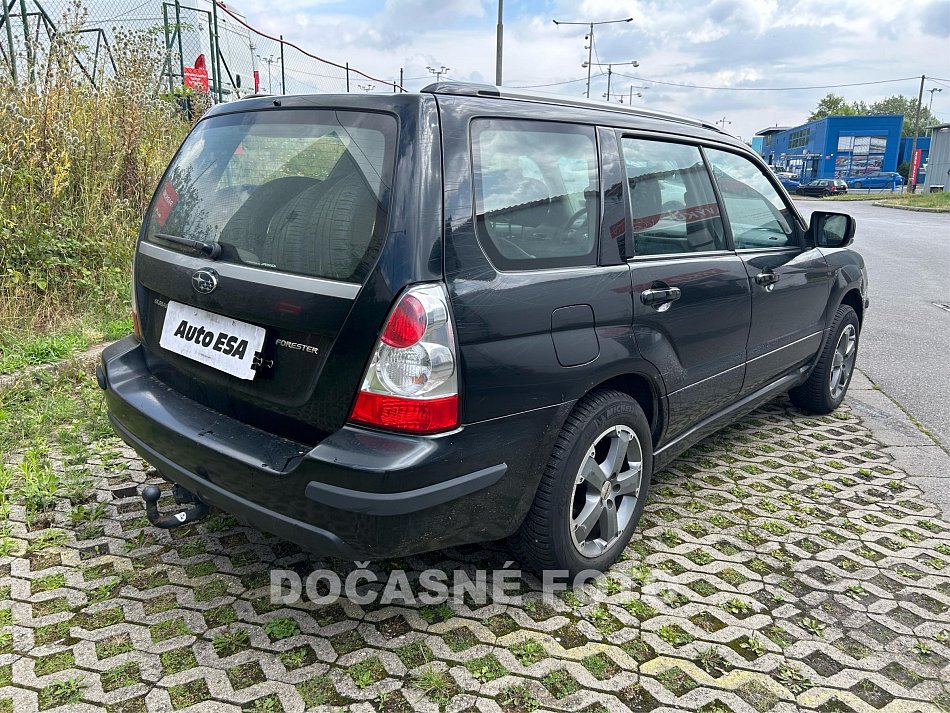 Subaru Forester 2.5 i  4x4