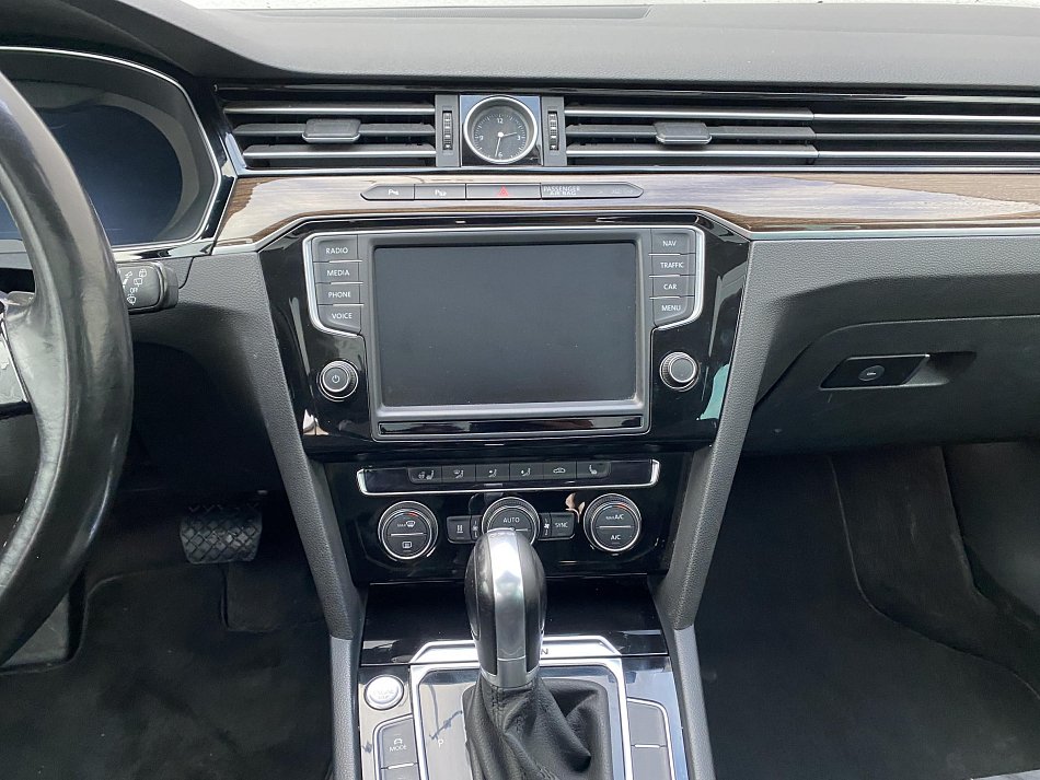 Volkswagen Passat 2.0 TDi Highline 4X4