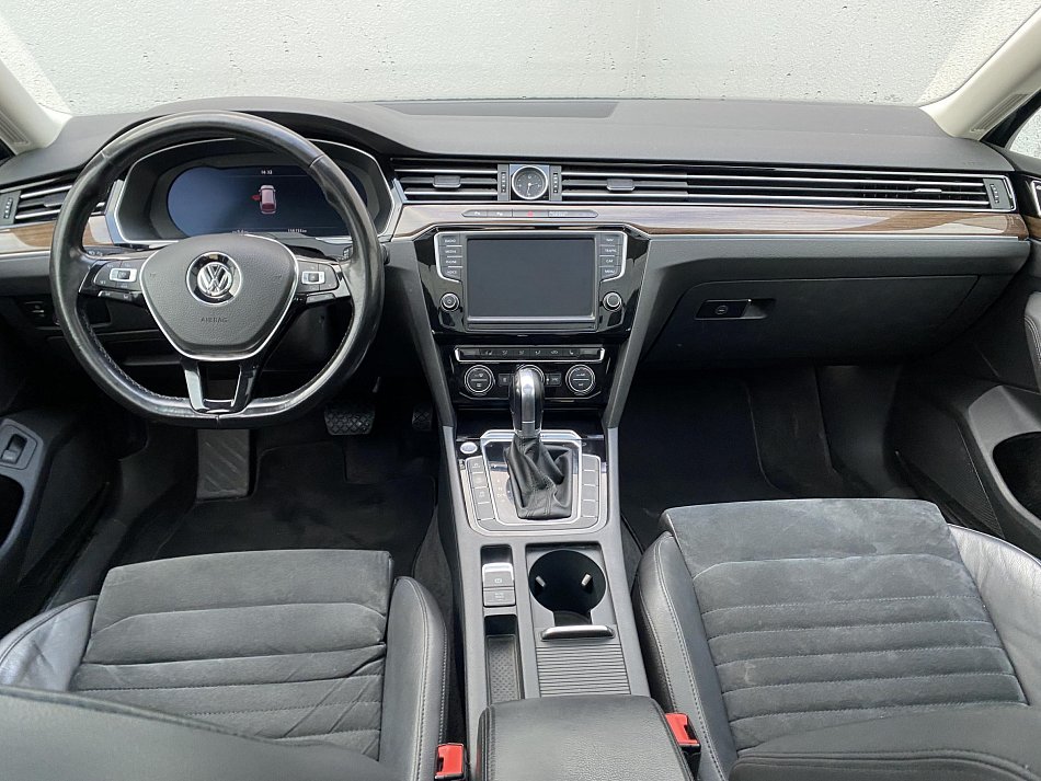 Volkswagen Passat 2.0 TDi Highline 4X4