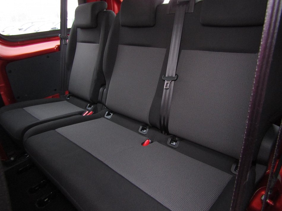 Peugeot Expert 1.6HDi  L2 8míst