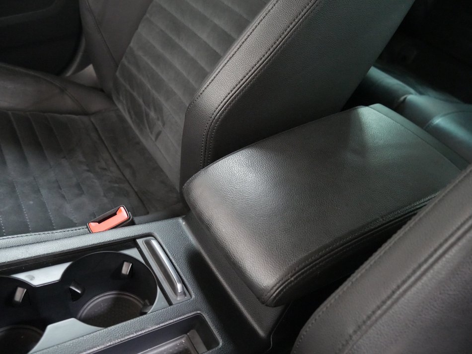 Volkswagen Passat 1.4TSI 