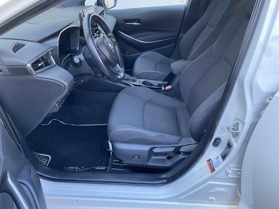 Toyota Corolla 1.8 HSD 