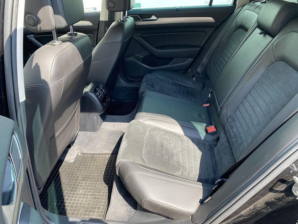 Volkswagen Passat 2.0BiTDi Highline 4Motion