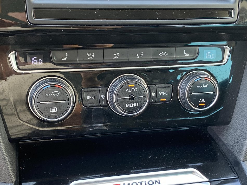 Volkswagen Passat 2.0BiTDi Highline 4Motion