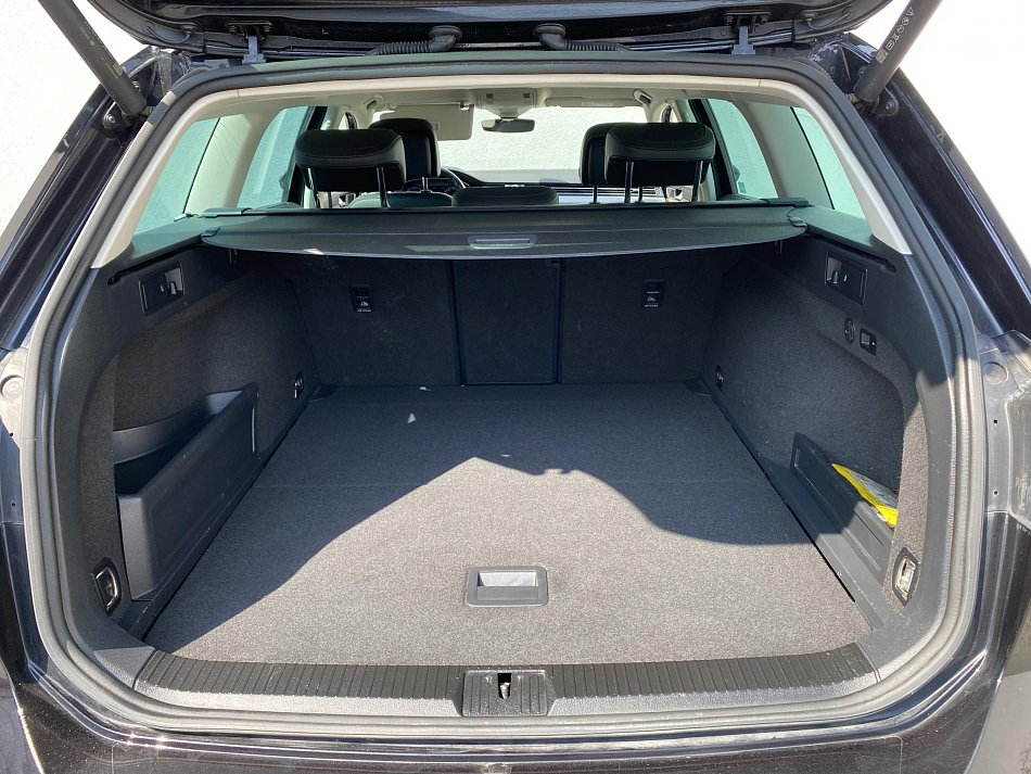 Volkswagen Passat 2.0BiTDi Highline 4Motion
