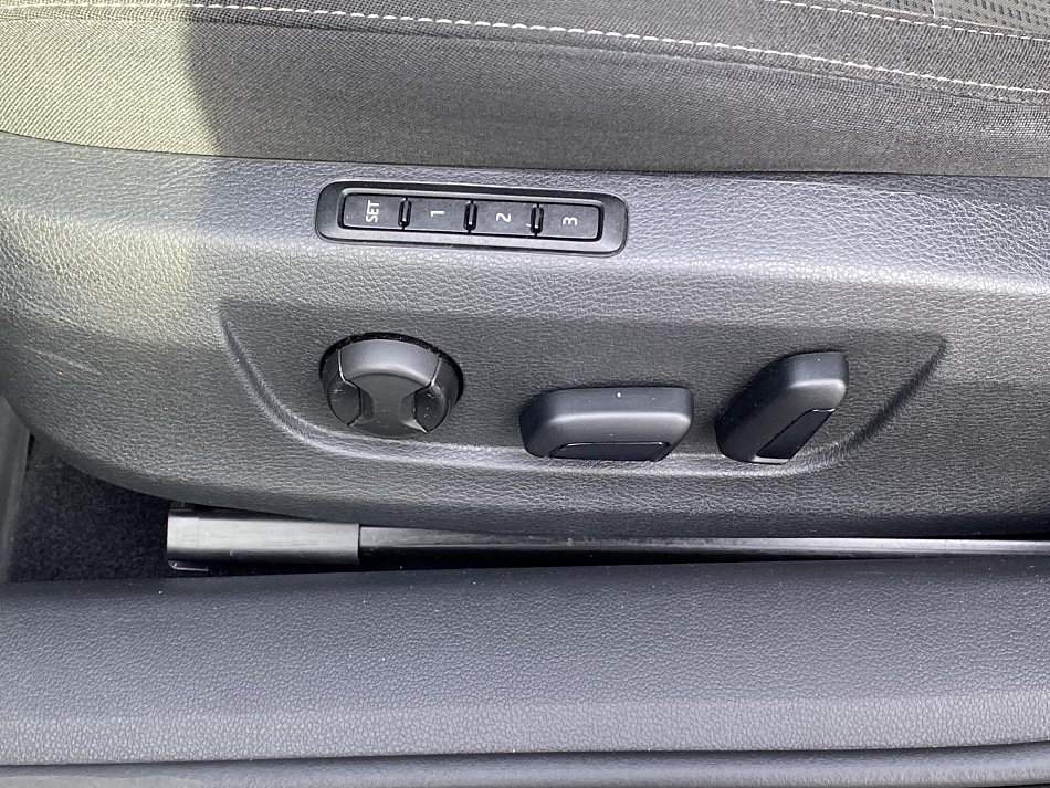 Škoda Superb III 2.0TDi Ambition