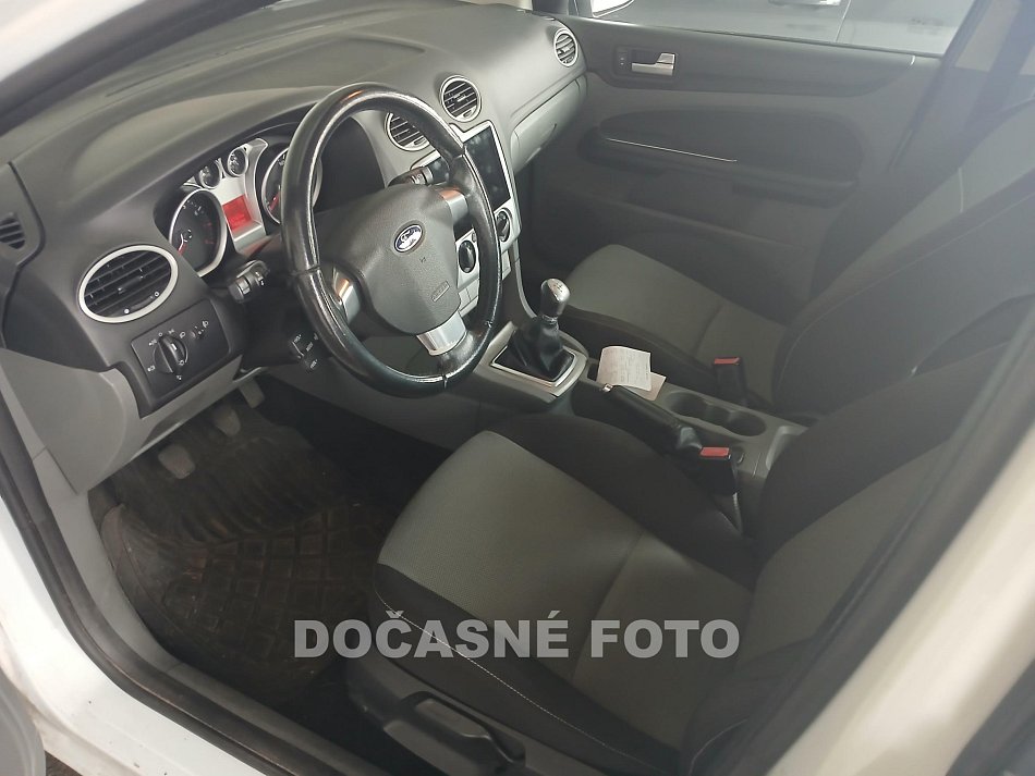 Ford Focus 1.6 i 