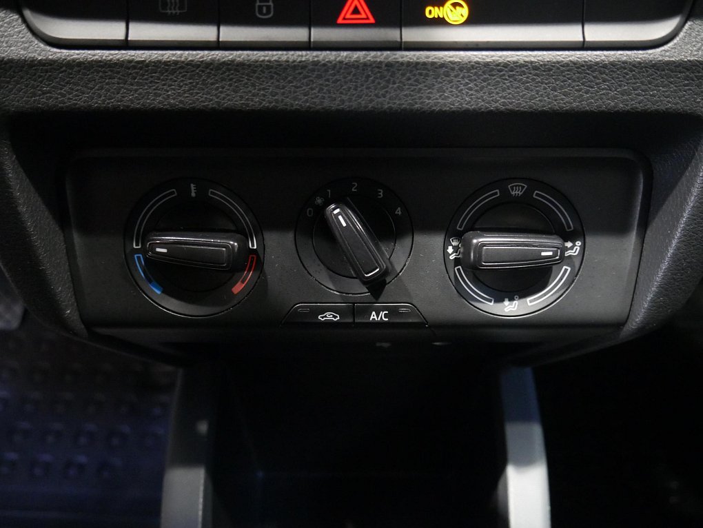 Škoda Fabia III 1.0i 