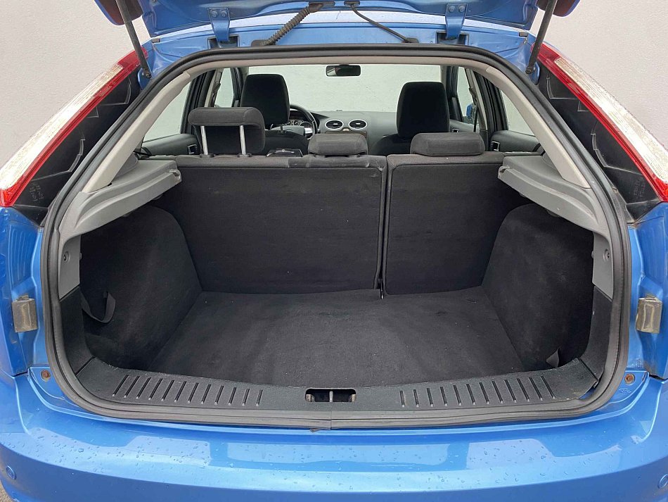 Ford Focus 2.0 TDCi Ghia