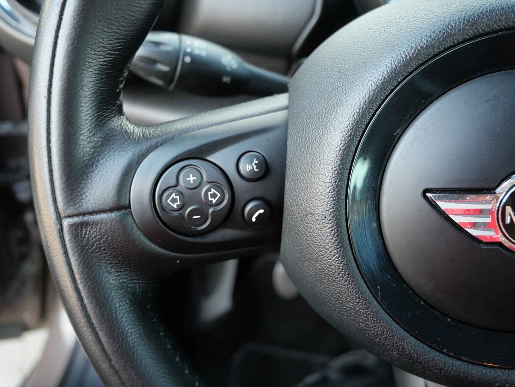 Mini Cooper 1.6 i 
