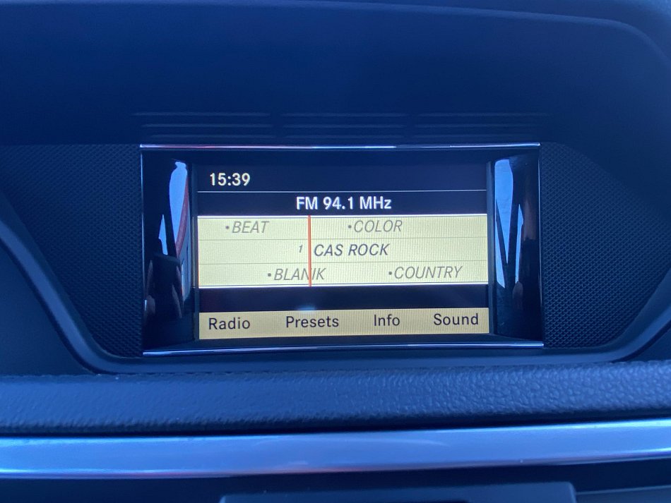 Mercedes-Benz Třída E 2.2CDi  E250