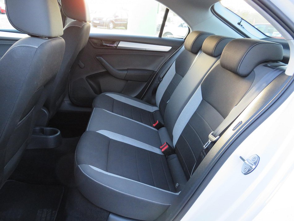 Škoda Rapid 1.0 TSI Ambition