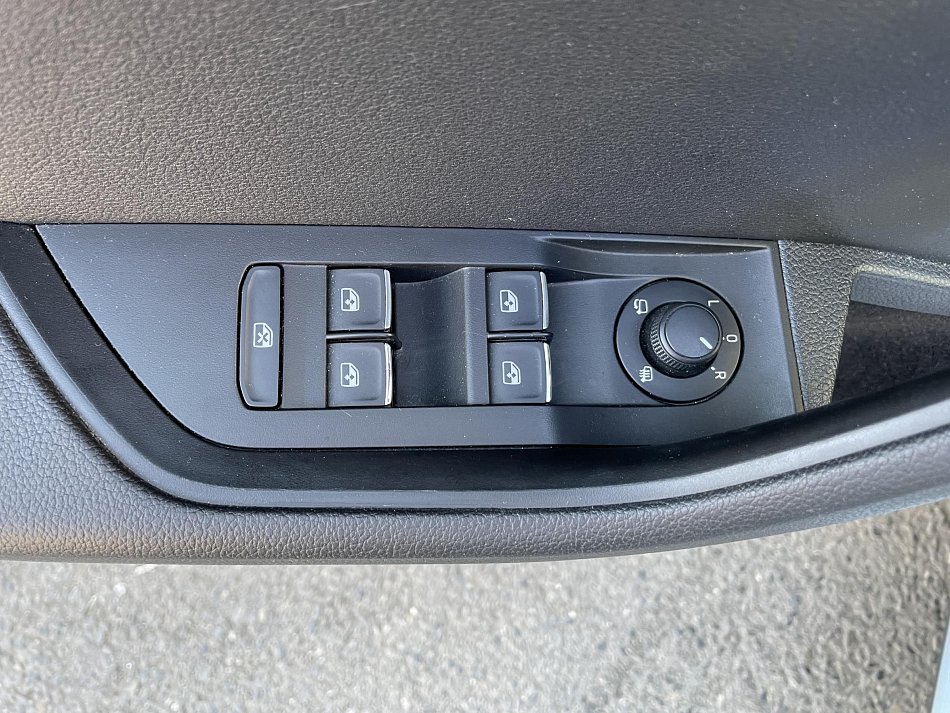 Škoda Superb III 1.4 TSi Style