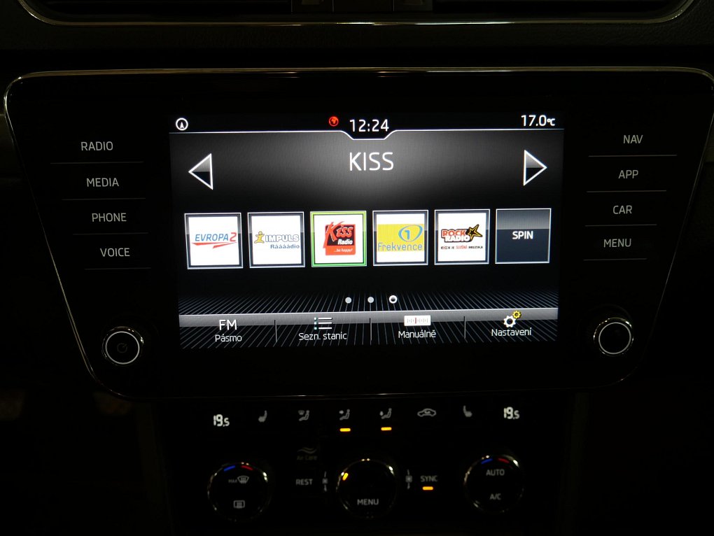 Škoda Superb III 2.0 TDi 