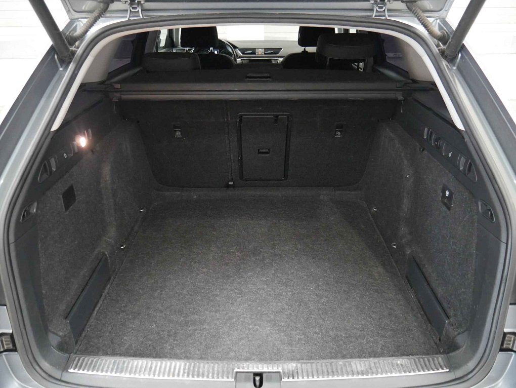 Škoda Superb III 2.0 TDi Style
