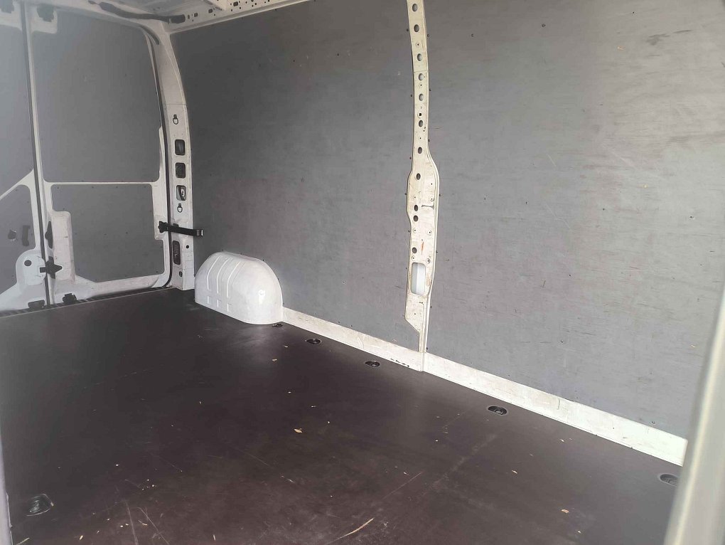 Renault Master 2.3dCi Cool L3H2