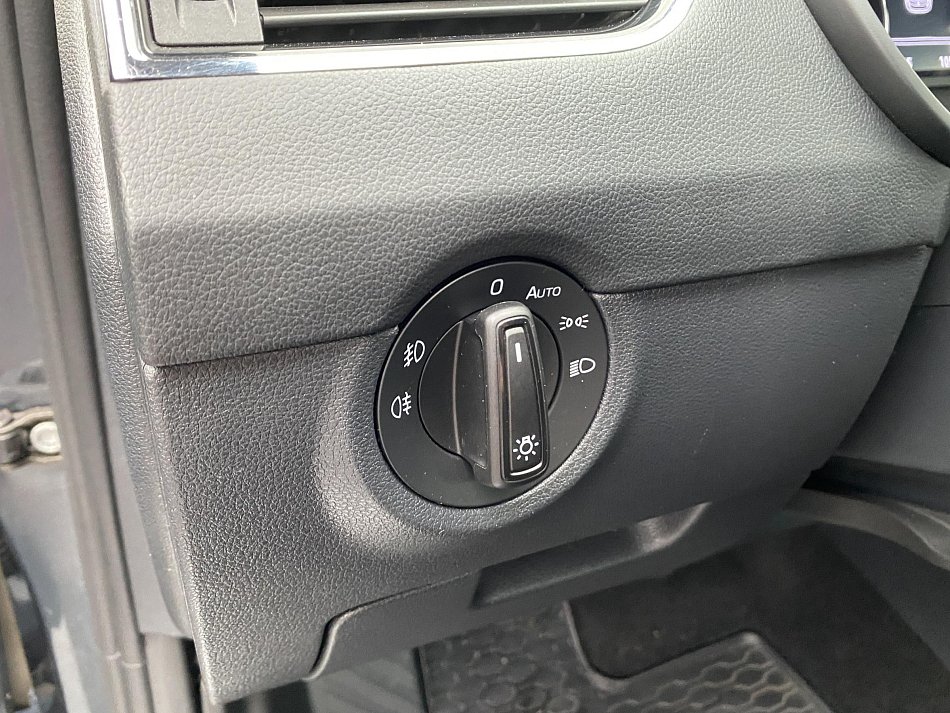 Škoda Octavia III 1.6 TDi Clever