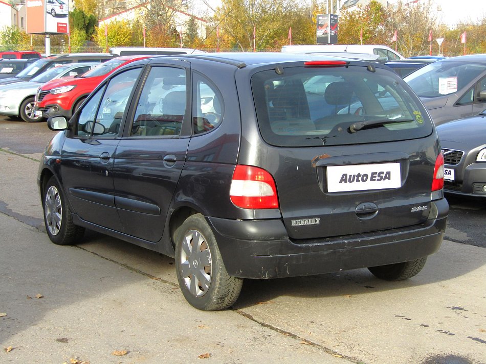 Renault Scénic 1.8i 