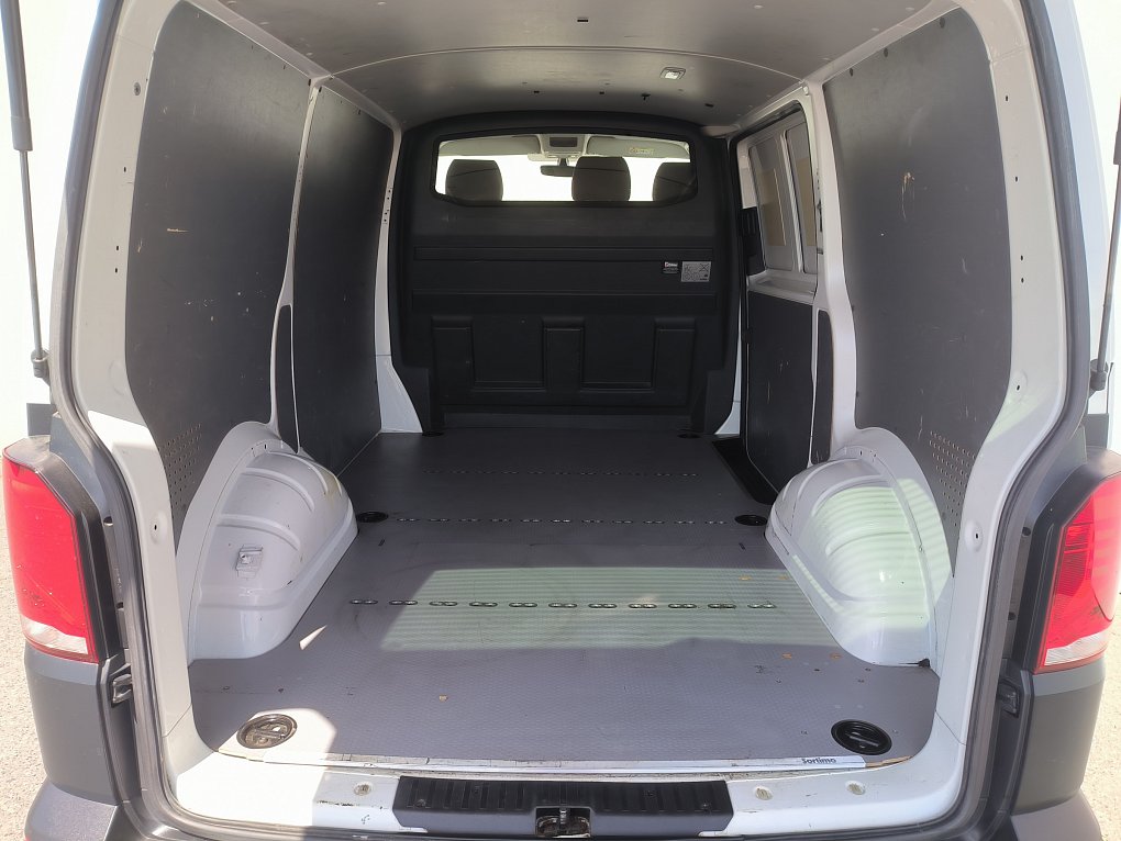 Volkswagen Transporter 2.0TDi  T6.1