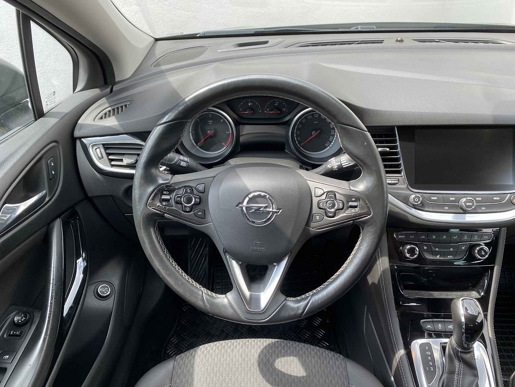 Opel Astra 1.6 CDTi Innovation