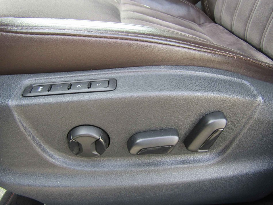 Škoda Octavia III 2.0TDi L&K
