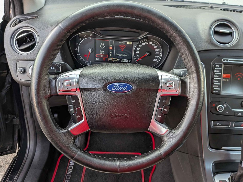 Ford Mondeo 2.0 T 