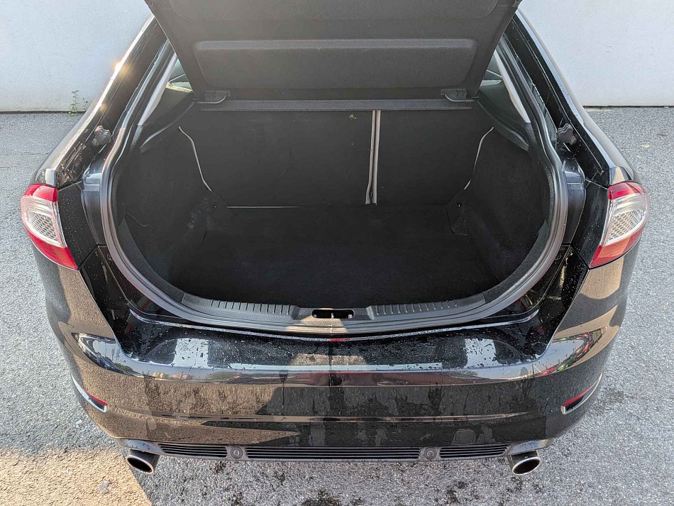 Ford Mondeo 2.0 T 