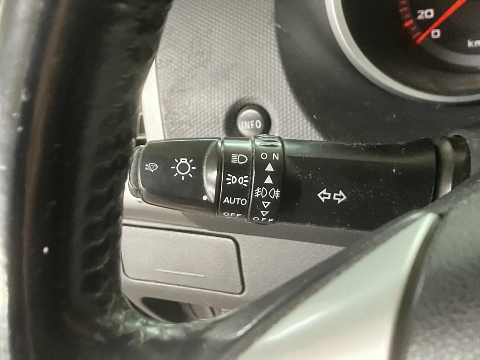 Mitsubishi Outlander 2.0 DI-D  4x4