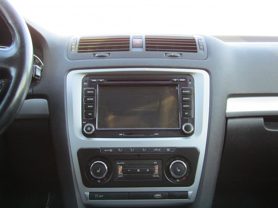 Škoda Octavia II 2.0 TDi Elegance