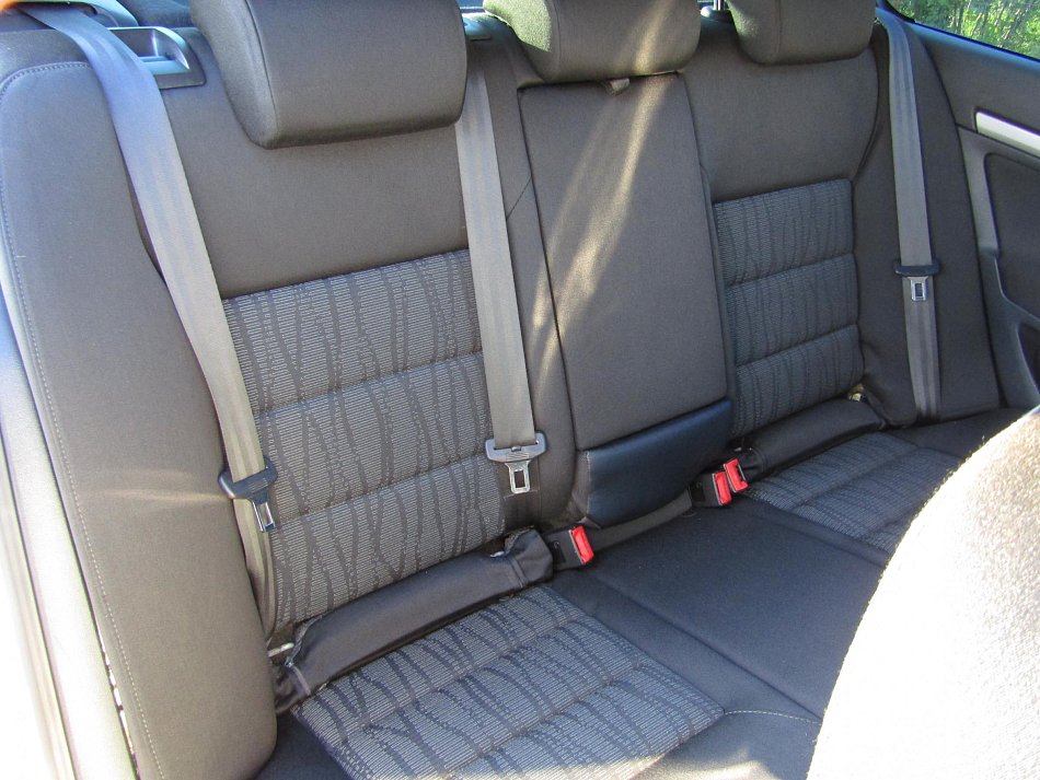 Škoda Octavia II 2.0 TDi Elegance