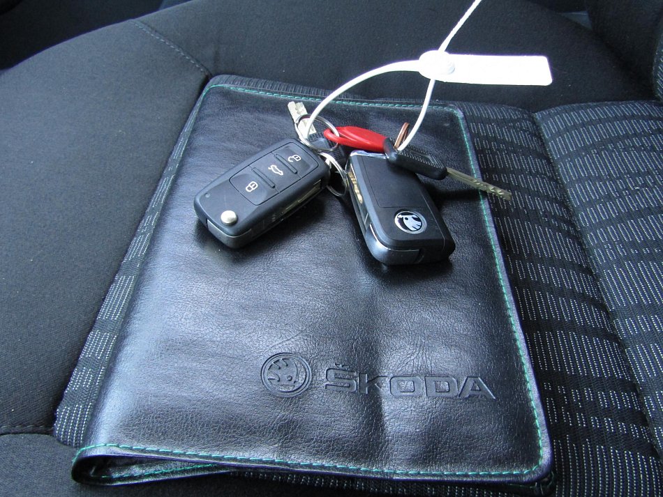 Škoda Octavia II 2.0 TDi Elegance