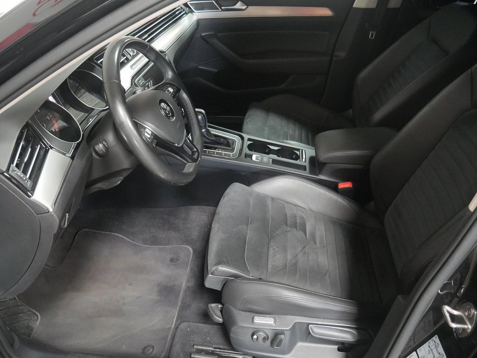 Volkswagen Passat 2.0 TDi 