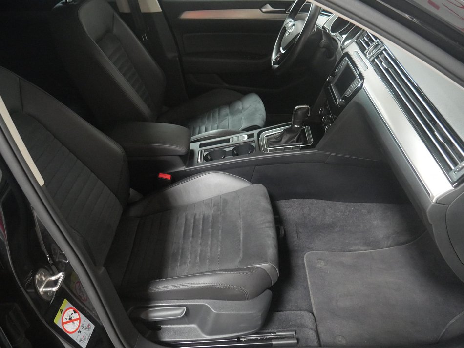 Volkswagen Passat 2.0 TDi 