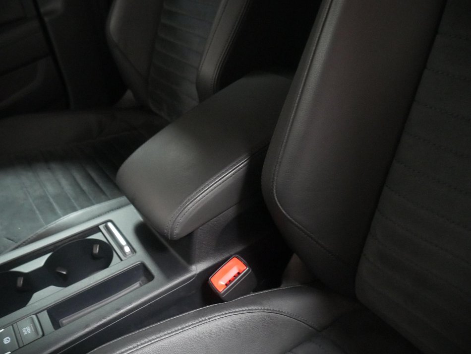 Volkswagen Passat 2.0 TDi 