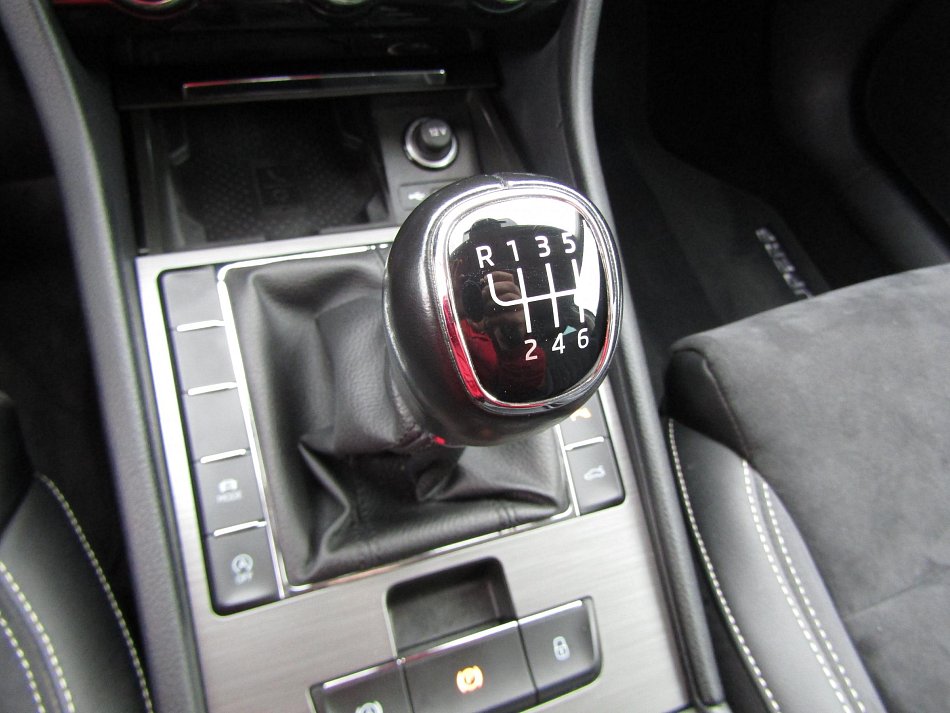 Škoda Superb III 1.5 TSi Style