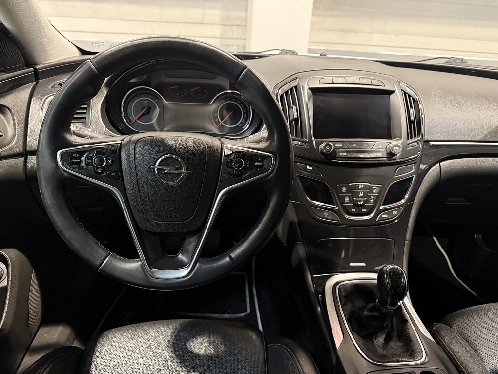 Opel Insignia 2.0CDTi  Sport