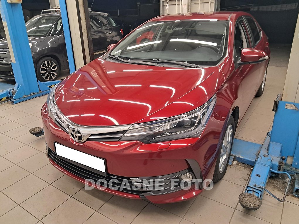 Toyota Corolla 1.6i 