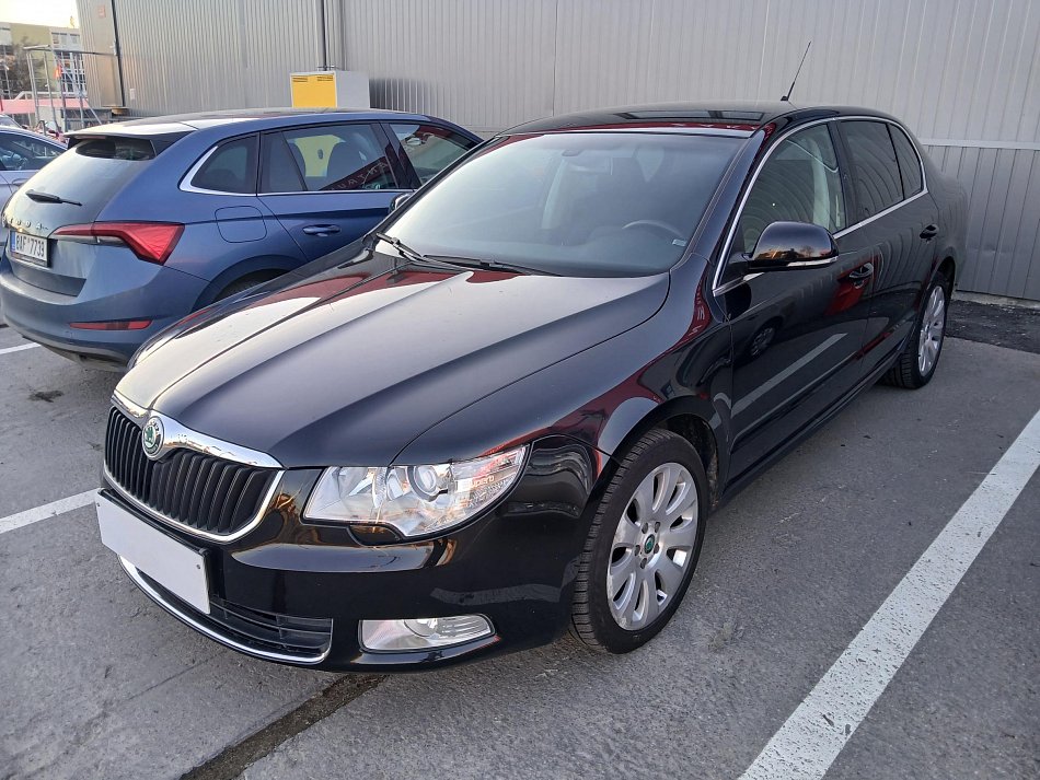 Škoda Superb II 2.0TDi Ambition