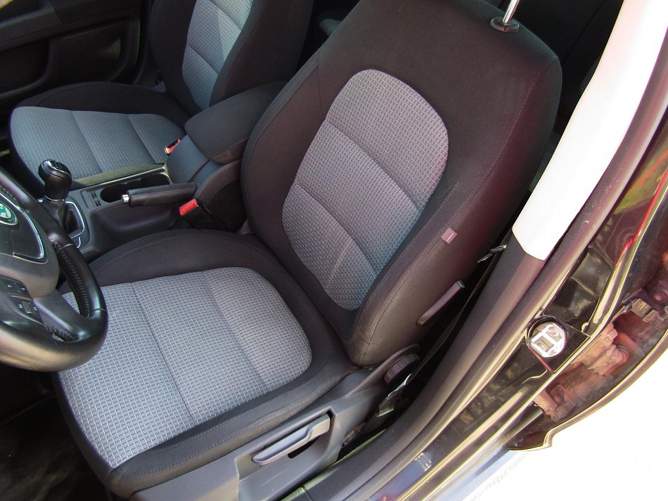 Škoda Superb II 2.0TDi Ambition