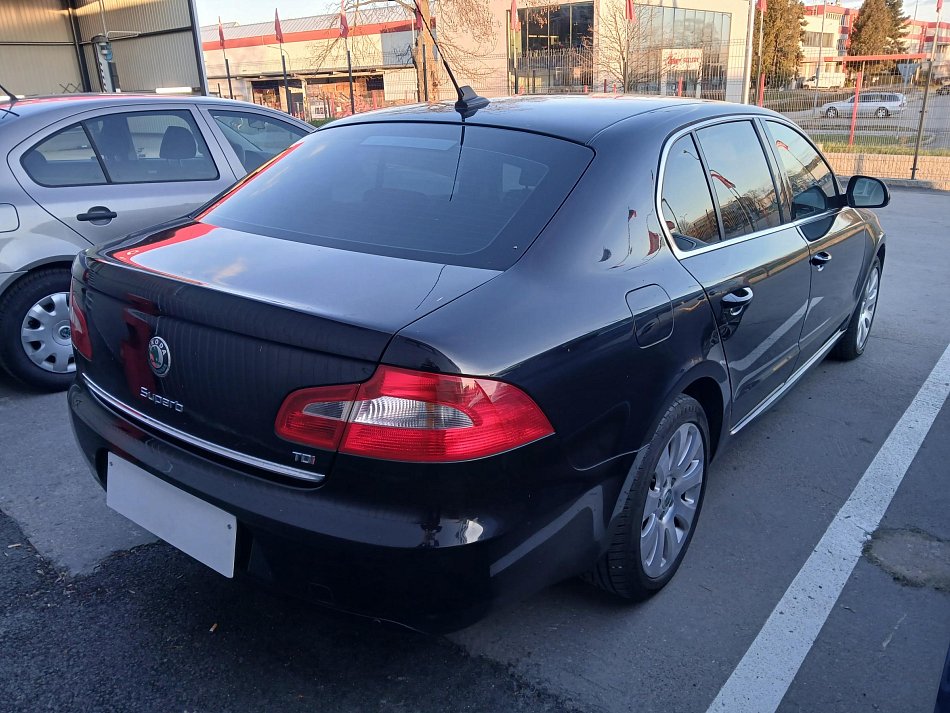 Škoda Superb II 2.0TDi Ambition