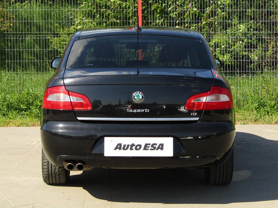 Škoda Superb II 2.0TDi Ambition