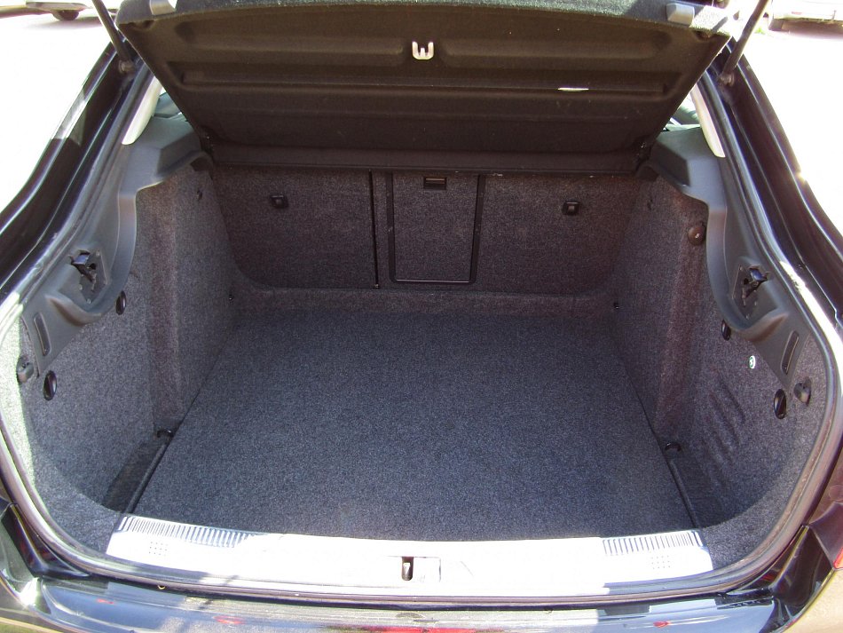 Škoda Superb II 2.0TDi Ambition