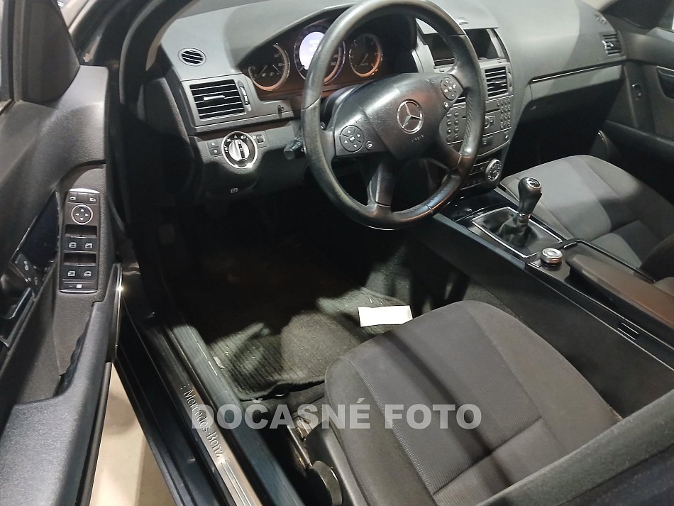 Mercedes-Benz Třída C 2.2 CDI  C 220