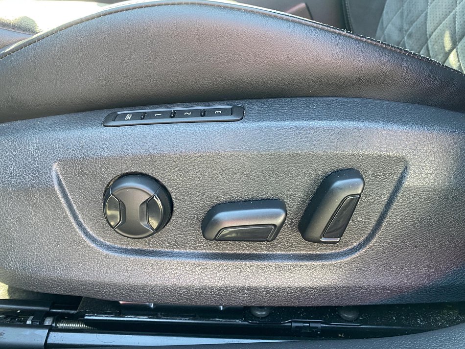 Škoda Superb III 2.0TDi Ambition